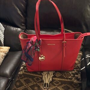 Michael Kors Vibrant Red Tote Bag- like new one owner bought new in 2023 Dr. SA